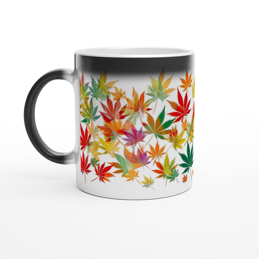 Farbenfrohe Cannabis Blätter magische Tasse